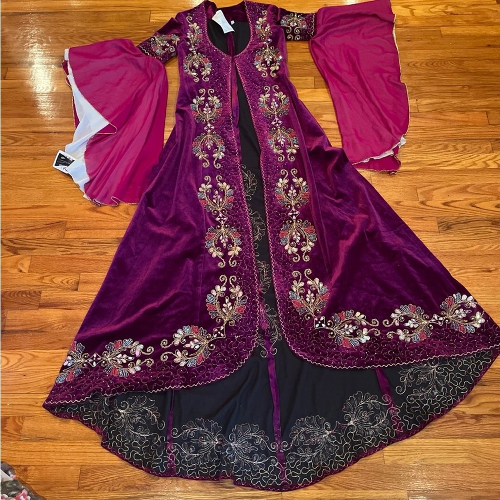 Bridal velvet kaftan